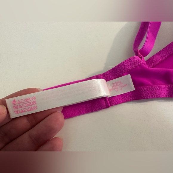 New PINK Victoria’s Secret Wear Everywhere Push Up Bra Magenta Pink Padded Wire - Picture 15 of 16